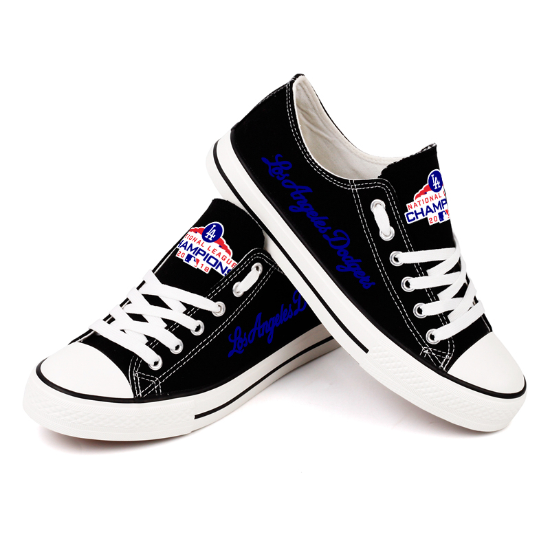 Women's Los Angeles Dodgers Repeat Print Low Top Sneakers 001